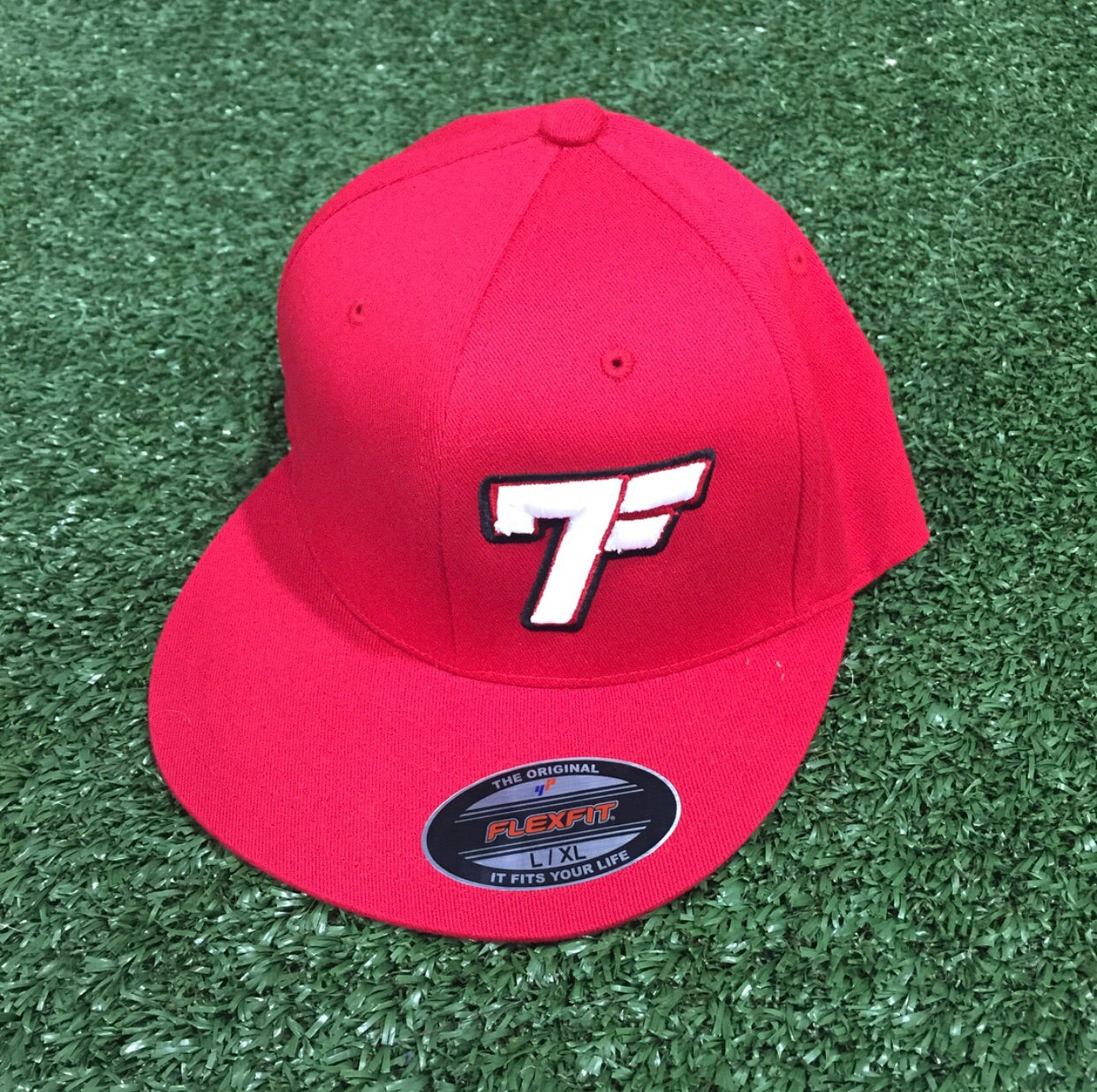7Five Original 7F fitted flat bill - Red - 7Five Clothing Co.